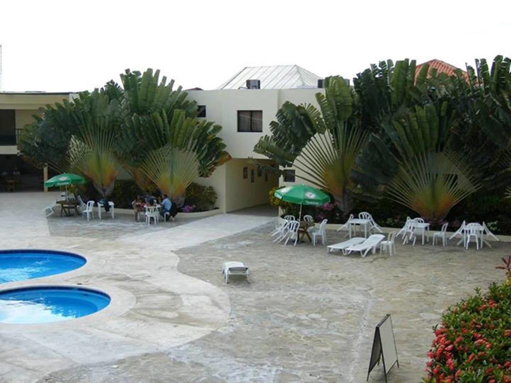 Hotel Las Caobas 산프란시스코데마코리스 외부 사진